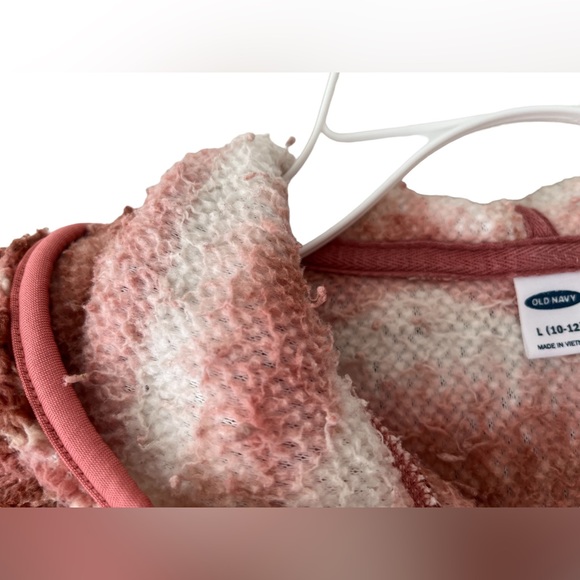 Old Navy Sherpa Hoodie Girls Burgundy/White, Size 10-12 (L) - Picture 7 of 7